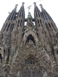 Сограда Фамилиа