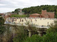 Скамья в парке Гуэль